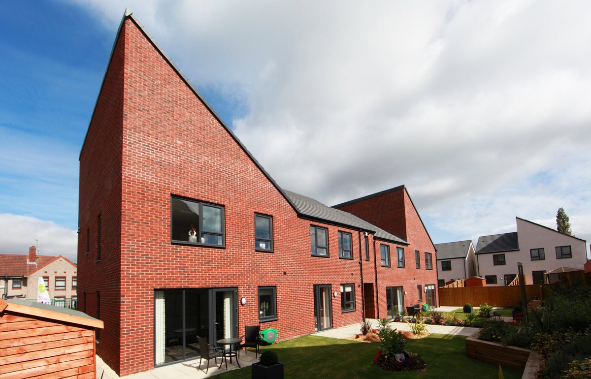 Sheff_HousingCo's tweet photo. #WindItBackWednesday - looking at some of our developments #Sheffield #BrearleyForge @SheffLocal @SheffCouncil @MyGreatPlace @KeepmoatHomes @SigmaCapitalPLC @ENGIE_Places_UK @BarnsleyLtd https://t.co/9ivQawaJSK