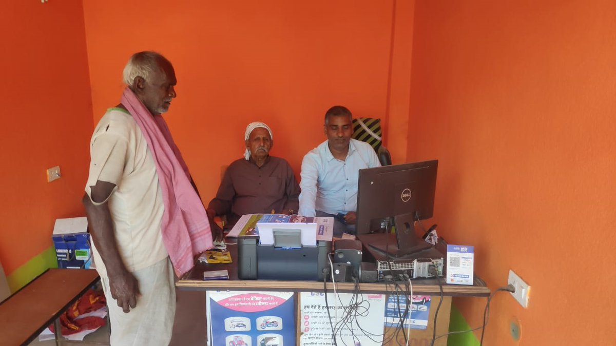 RanjeetHaritra's tweet image. सीएससी अबगिल में #Jeevanpraman करते हुए अब सभी पेंशन धारी  को दूर दराज के बाजार पर निर्भर नही रहना पड़ेगा ! सीएससी है तो मुमकिन है #cscsegramswaraj