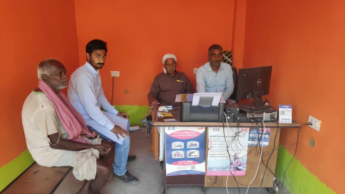 RanjeetHaritra's tweet image. सीएससी अबगिल में #Jeevanpraman करते हुए अब सभी पेंशन धारी  को दूर दराज के बाजार पर निर्भर नही रहना पड़ेगा ! सीएससी है तो मुमकिन है #cscsegramswaraj