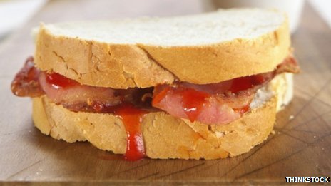 Started the day off with a delicious Bacon &amp; egg sandwich  Question is how do you enjoy yours? runny egg, hard egg, crispy bacon, ketchup - no ketchup?  However you like it make it with British bacon
#PutBritishPorkOnYourFork
#BuyBritish 
#Britishbacon <a href="/AIMS_Meat/">AIMS - Voice of the Meat Industry</a> <a href="/ladies_in_pigs/">Ladies In Pigs</a>