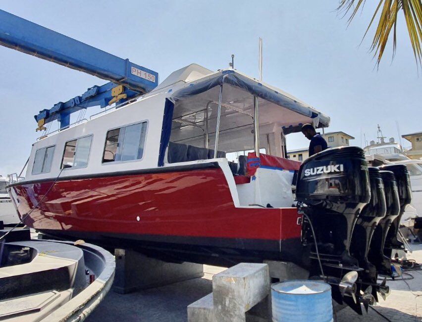 MTCCkashavaru's tweet photo. A powerful addition to Smart Own transportation fleet, with a quad installation of SUZUKI DF300AP. The #DF300AP is a drive by wire engine which would give the vessel a precise, super-smooth throttle and gear shift controls.
#MTCCkashavaru
#MTCCplc
#TeamMTCC
#SuzukiMarine https://t.co/8G1m4sWYtO