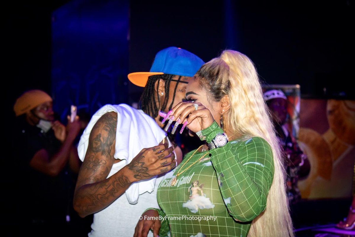 wucrazyy's tweet photo. Another Show 😈💯🖤 https://t.co/GMdj1cU5Vu