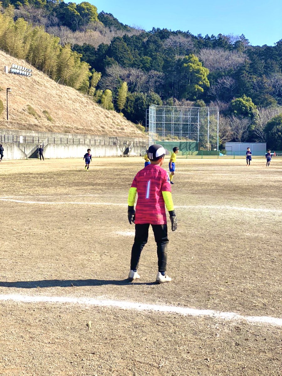 【#fcp2年生 友愛SC・FC50.4戦】

先日2年生は、友愛SCさんとFC50.4さんと試合をさせて頂きました！

詳しくはFacebookにて⚽️

#FCPORTA #fcp2年生 #選手募集中