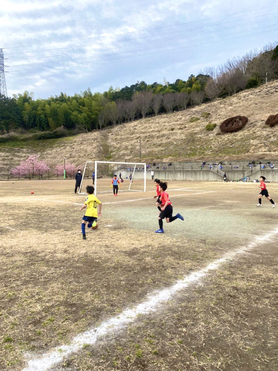 【 #fcp3年生 友愛SC・GEO-X FC戦 】

先日、3年生は友愛SCさん・GEO-X FCさんと試合をさせて頂きました！

試合内容を
まだまだ追求していきましょう‼️

#FCPORTA #fcp3年生 #選手募集中