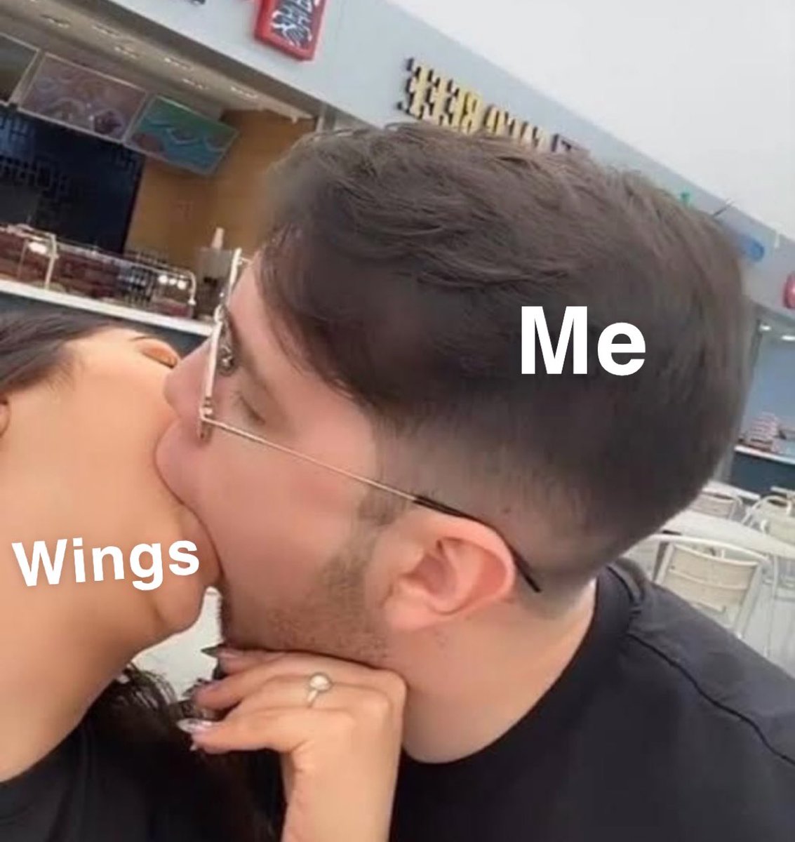 I be fucking them wings up 😂