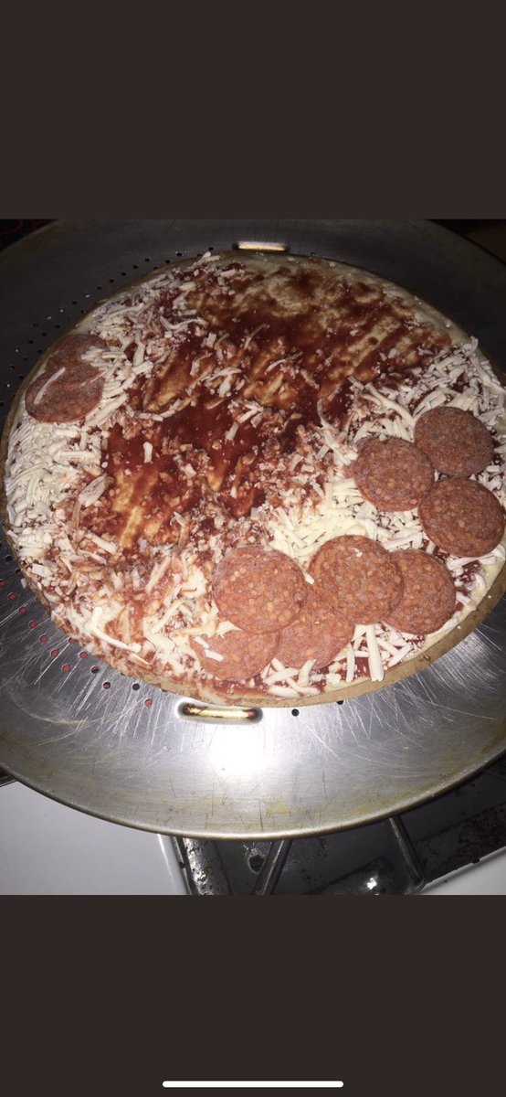 nardogg52's tweet photo. @JacksPizza This kind right here https://t.co/eZ9Jalpeip