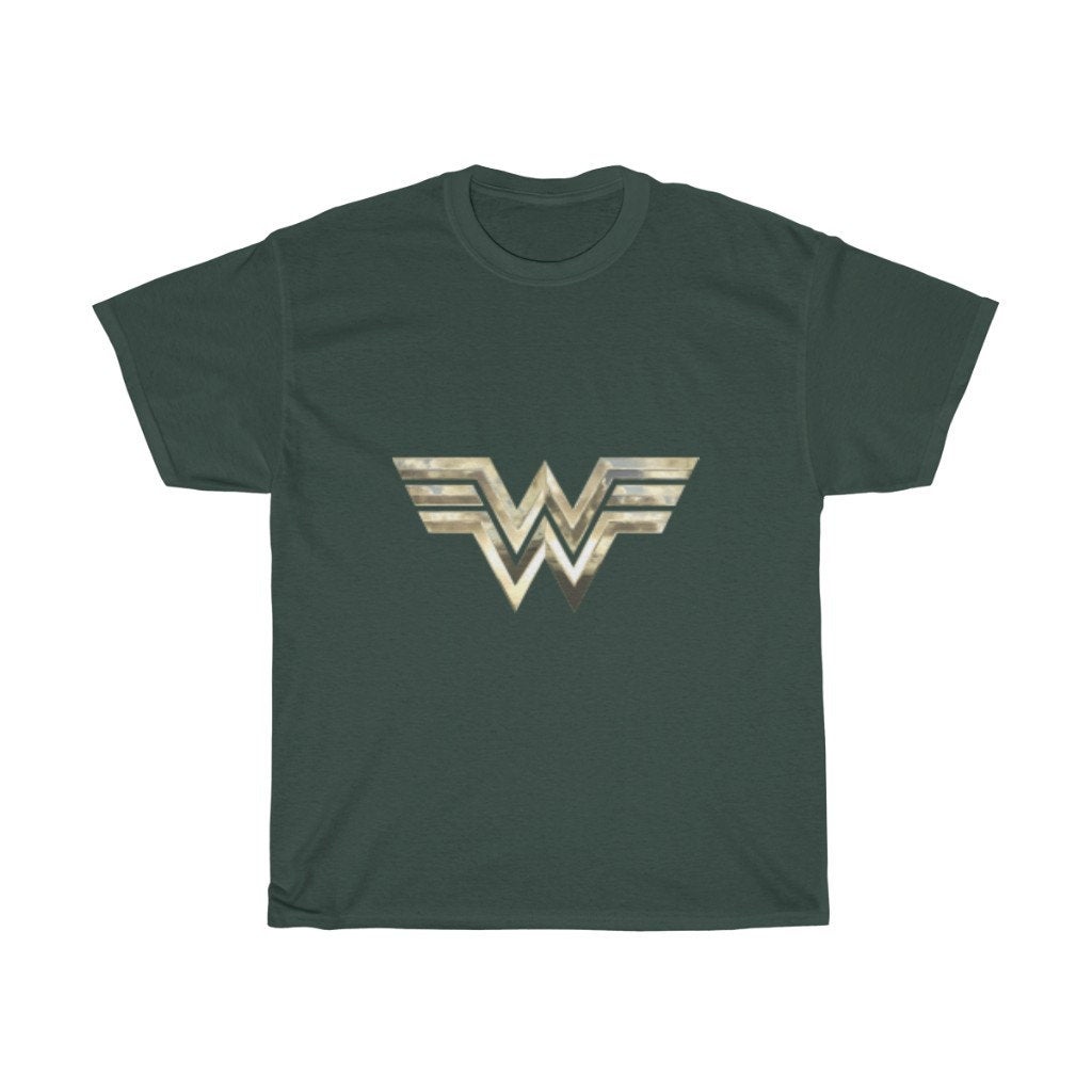 Excited to share the latest addition to my #etsy shop: Wonder Woman 1984 Logo Classic Gold Unisex Heavy Cotton Tee https://t.co/2qTJ6szy7X #officiallicense #amazone #film #portrait #themyscira #merchandising #coldwar #80ies #merch https://t.co/Q9ex2K2f3L