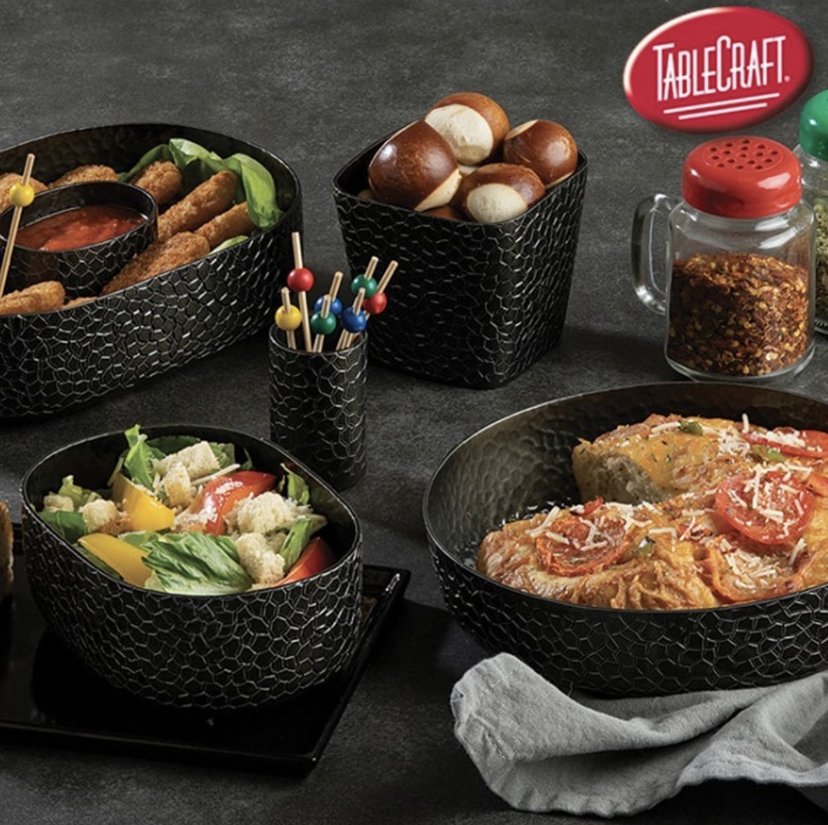 Snap, crackle and POP! 💥 <a href="/tablecraft_fs/">TableCraft (Food Service)</a>'s snappy new Crackle Collection in black adds a modern pop to any tabletop. 💥 
#TabletopMatters 
#CrackleCollection #BlackTableTop #ModernBlackTabletop #SnapCracklePop #FoodserviceServingCollection