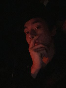 aijaeyun's tweet photo. Jake own the Red #JAKE @ENHYPEN_members @ENHYPEN https://t.co/a7wEZHrqyI