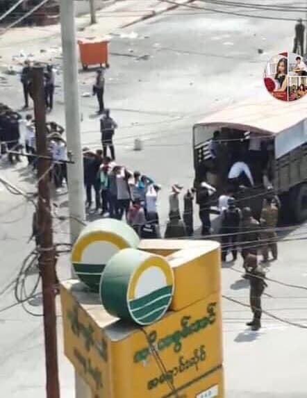 Those terrorists arrested student protesters like criminals. Is voicing out your opinion and your belief a crime?? It is said a lot of girls were taken. Just now, in KyautMyaung, Yangon
<a href="/UN/">United Nations</a> <a href="/UNHumanRights/">UN Human Rights</a> <a href="/unwomenasia/">UN Women AsiaPacific</a> 
JUSTICE FOR MYANMAR
#WhatsHappeningInMyanmar
#Mar3Coup