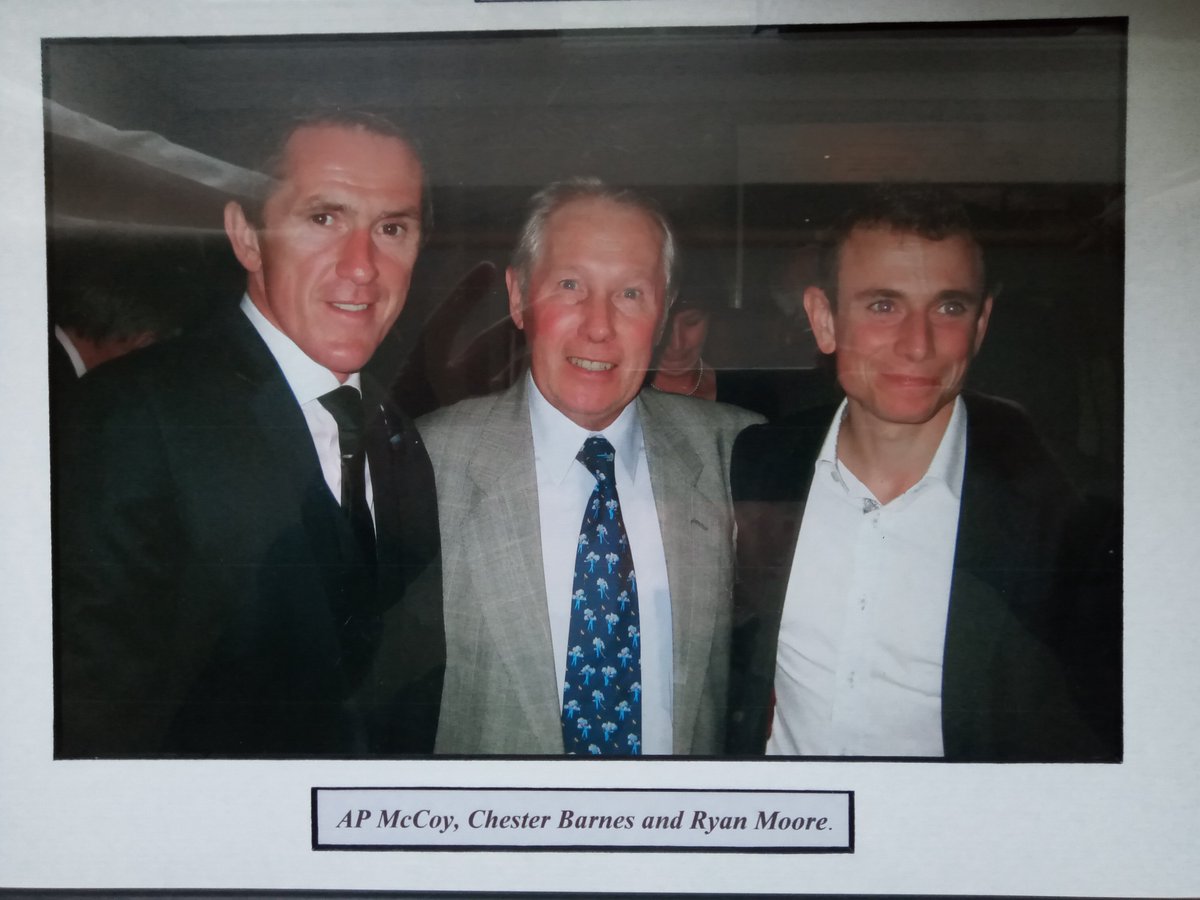 Chester Barnes tweet media