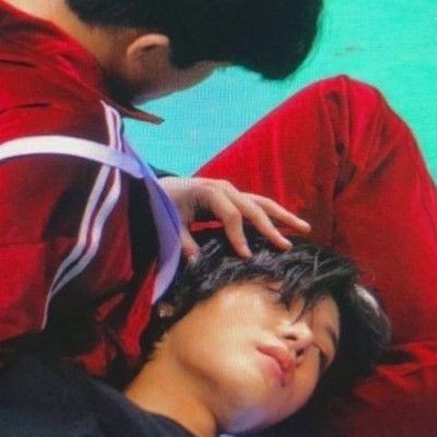 MMaxinov's tweet photo. I just want to say #yutabestboy and I will always protect him and fight for him #protectyuta #yutaisourhome https://t.co/D4rHJI4a4p