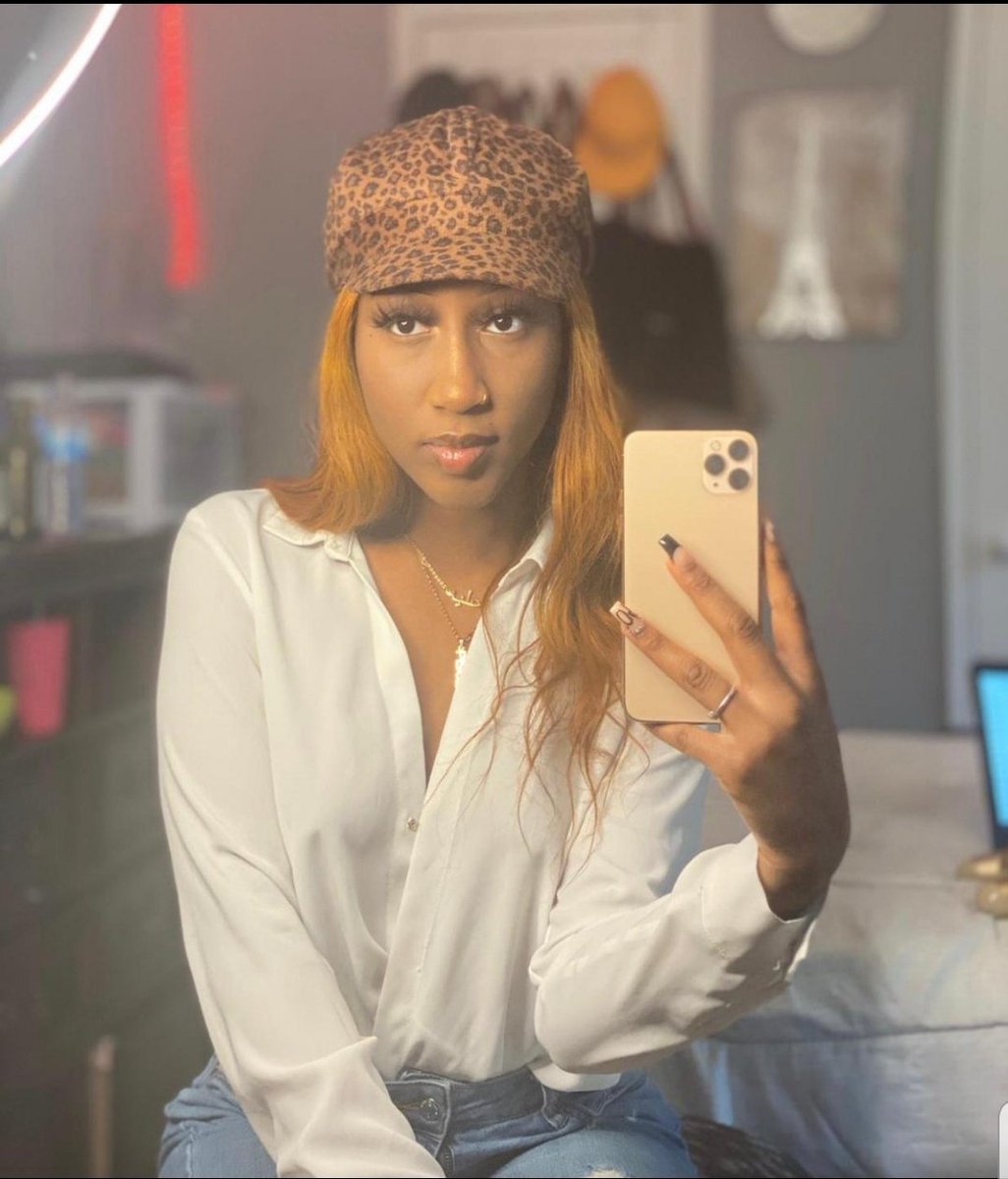 Àrólé👑 tweet media