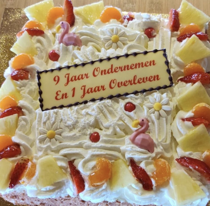 Deze week is het 10 jaar geleden dat ik de Agnietenberg heb overgenomen. Ik wilde deze gebeurtenis eigenlijk een jaartje overslaan, maar daar dachten mijn medewerkers anders over. Ik werd verrast met o.a. taart en ingesproken filmpjes. #jubileumjaar #tranenvangeluk #dankbaar