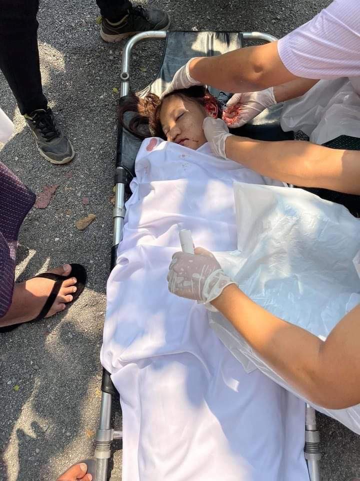 TW // Death ! Our little sister who is only 19-yr old fought bravely in the battle against the inhuman Terrorists.Even her last post is about donating her organs to those who needed. May your soul rest in peace &amp; Salute to this brave soul. 
#WhatsHappeningInMyanmar
#Mar3Coup