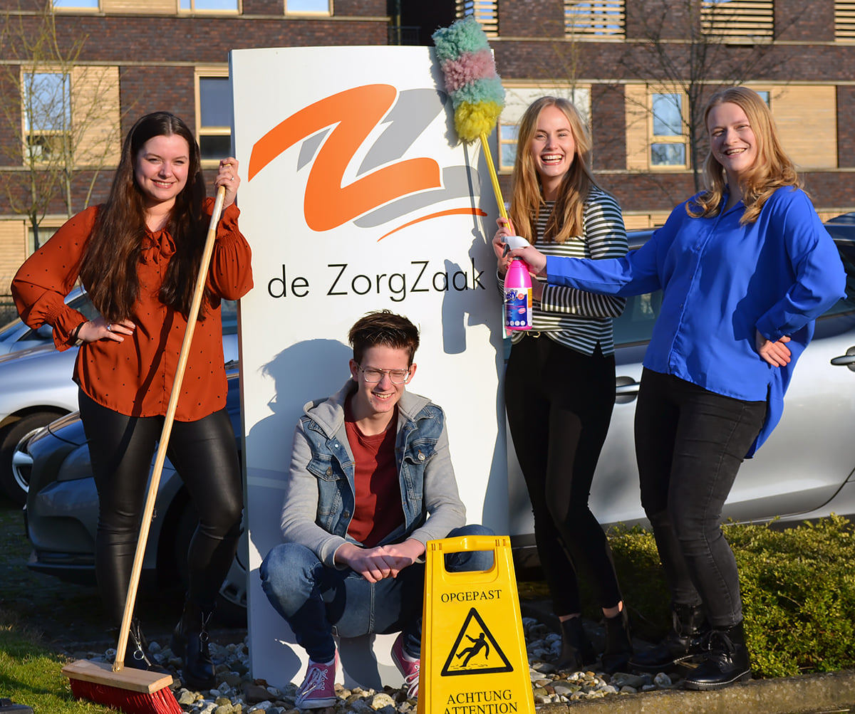 Zoek jij leuk, uitdagend en afwisselend vakantiewerk in de regio Drenthe dat ook nog eens prima betaalt? Ben je minimaal 17 jaar oud? Check onze site en solliciteer online!
zorgzaak.nl/ik-zoek-werk/v…
.
.
.
#zomervakantie #vakantiewerk #thuiszorg #drenthe #meppel #hoogeveen #assen