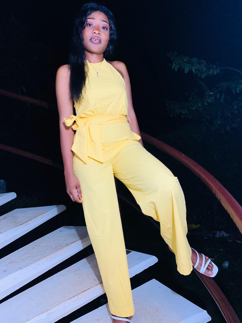 BmfLand's tweet photo. Nous aussi nous participons au challenge 😁
Ensemble disponible en jaune en M et L. Et en bleu nuit en S, M, L et XL.

Prix 18mil
Yaoundé-655927726 https://t.co/pF8IuTsVrH