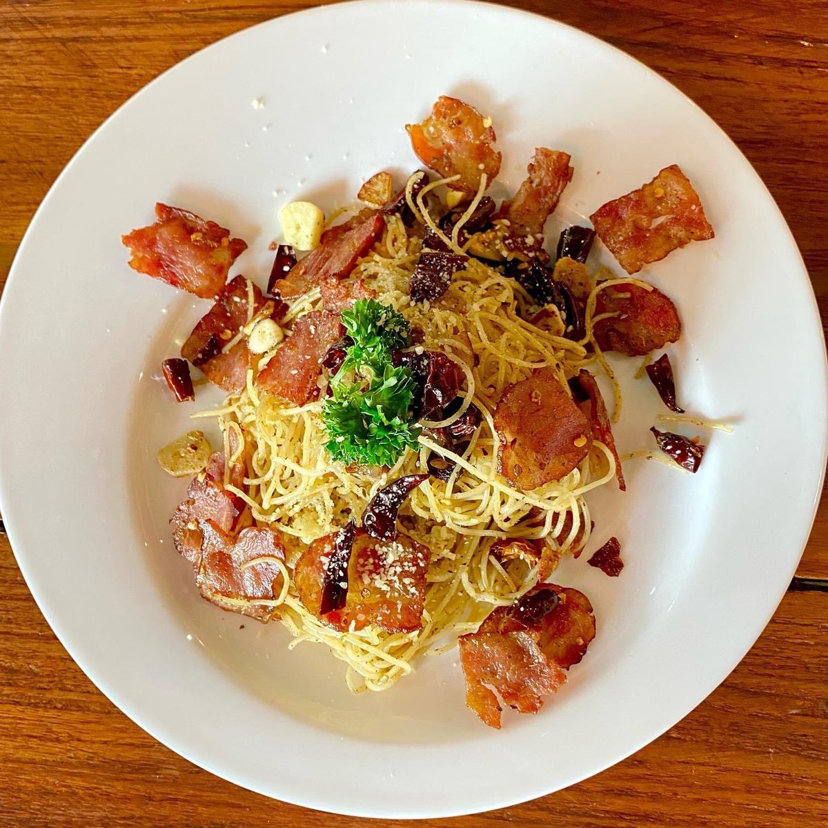 88car_fe's tweet photo. Spaghetti 🍝 🥓🌶สปาฯเ��ค่อนพริกแห้ง https://t.co/Vq0Q2Ep28v