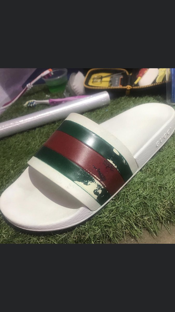 sole2soul6's tweet photo. Saved these Gucci sliders from the landfill βπ» #gucci #guccigang #guccisliders #prada #louboutins #alexandermcqueen #stoneisland #Moncler #valentino #sustainablefashion #jimmychoo #yeezy #sole2soul https://t.co/xDSI4oawyf