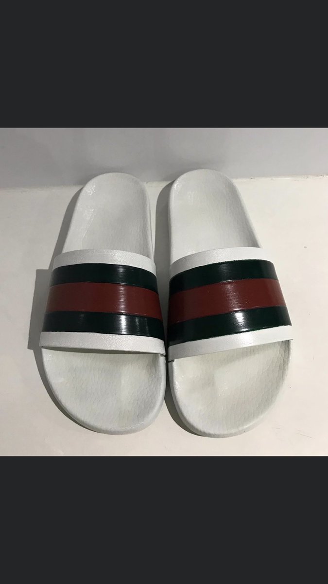 sole2soul6's tweet photo. Saved these Gucci sliders from the landfill βπ» #gucci #guccigang #guccisliders #prada #louboutins #alexandermcqueen #stoneisland #Moncler #valentino #sustainablefashion #jimmychoo #yeezy #sole2soul https://t.co/xDSI4oawyf