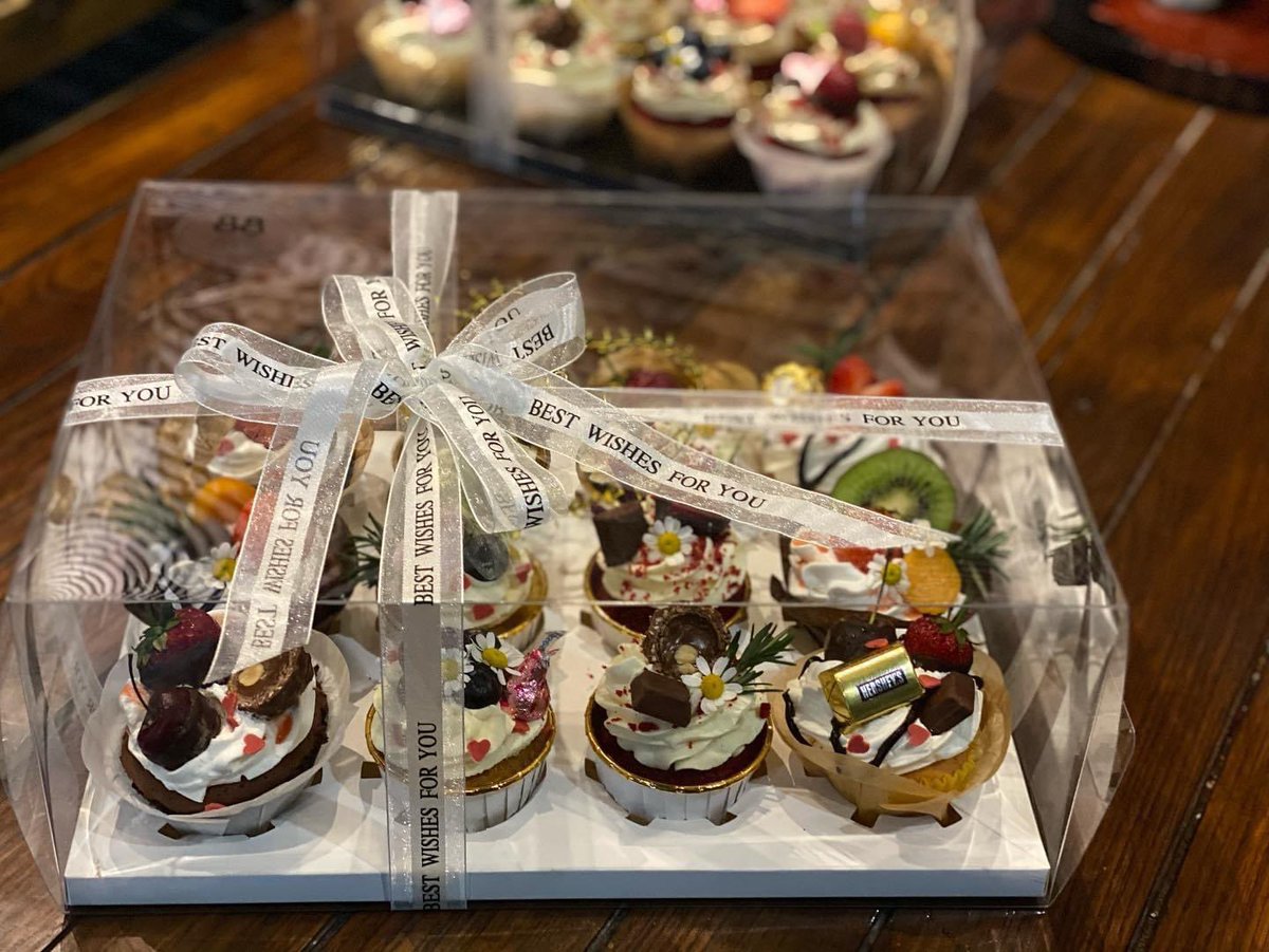 88car_fe's tweet photo. 🧁🌹💕 https://t.co/A12RtIZLf9