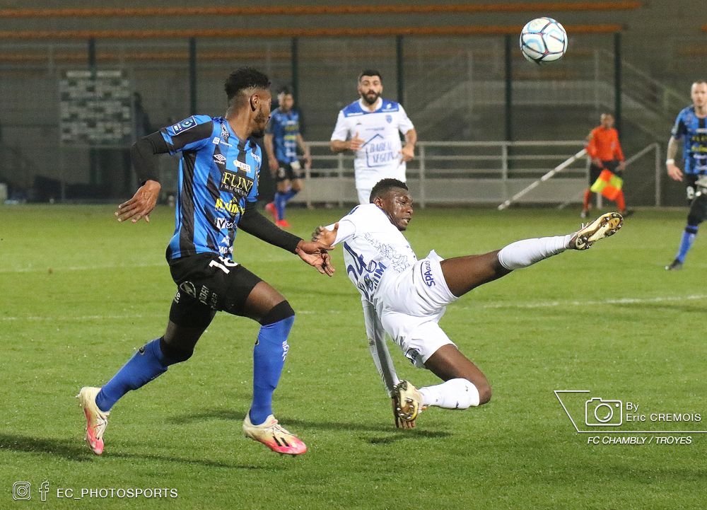 EC_PHOTOSPORTS's tweet photo. Championnat de @Ligue2BKT  Journée 28
@FCCOISE  VS @estac_officiel  0 à 3
Les photos du match signé Eric CREMOIS
https://t.co/Fq2kJ7Ywz9

#fccoestac #NeRienLâcher #allezchambly https://t.co/vihZWTKoQU