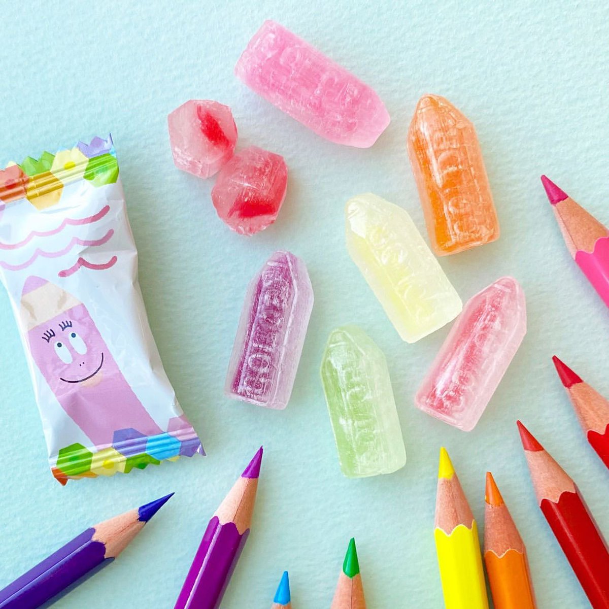 🌈カンロ「#色えんぴつキャンディ」に #バーバパパ コラボパッケージが
