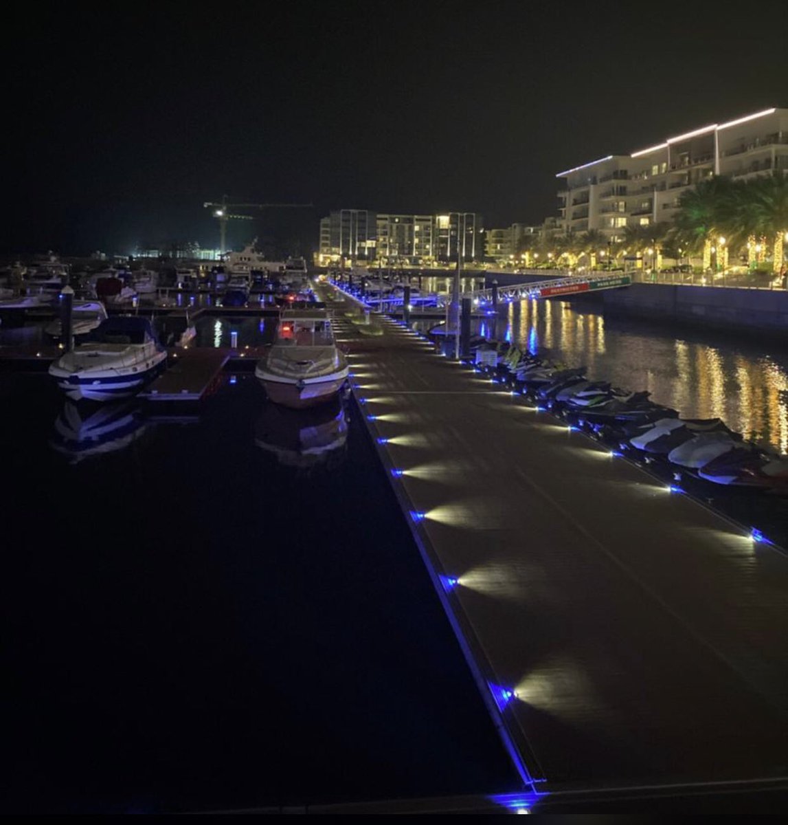 #مسقط 
#مساء_الخير 
اللهم الأشياء الحُلوه من كُل شيء ،
و الخلاص من كُل عائق .....