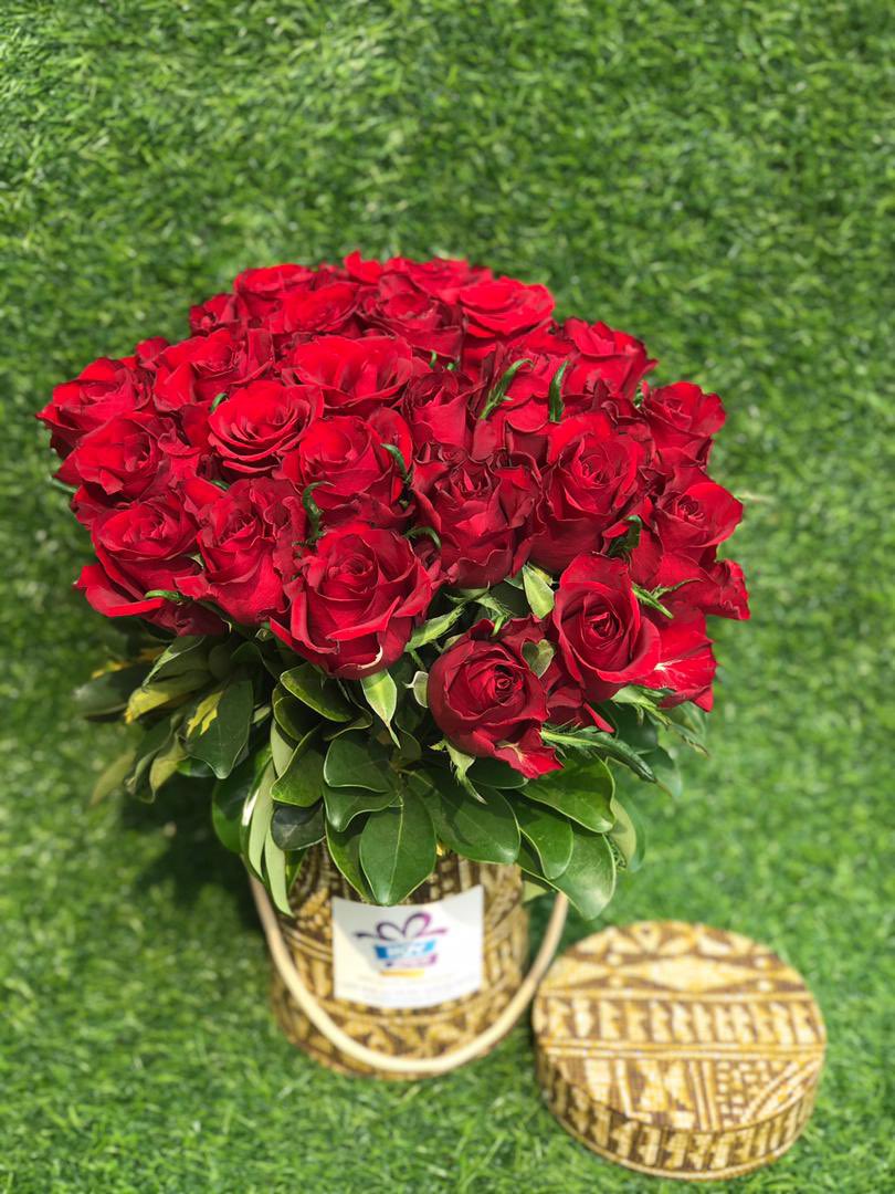 hovsurprise's tweet image. HOVSURPRISE ROSE BOXES : Valentines Day highlights our primary product is love.We want to thank all those who ordered home &amp;amp; abroad. For more info visit hovsurprise.com .#hov_surprise  #roseboxes #redroses #redrosesbouquet #surprisedelivery #surprisesurprise #valentineday