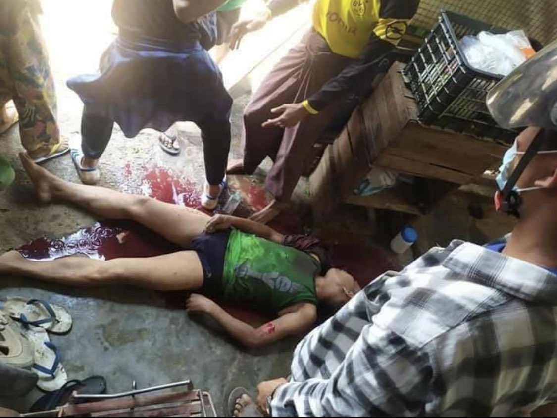 KWWOFFICIAL's tweet photo. tw // blood , dead

In Monywa, 4 unarmed protestors cruelly killed by terrorists and number of dead can be increase by time. At least 10 people injured including 2/3 people are in EMERGENCY. 

Source: The Irrawaddy

#WhatsHappeningInMyanmar #Mar3Coup https://t.co/K9LgFrLHzs