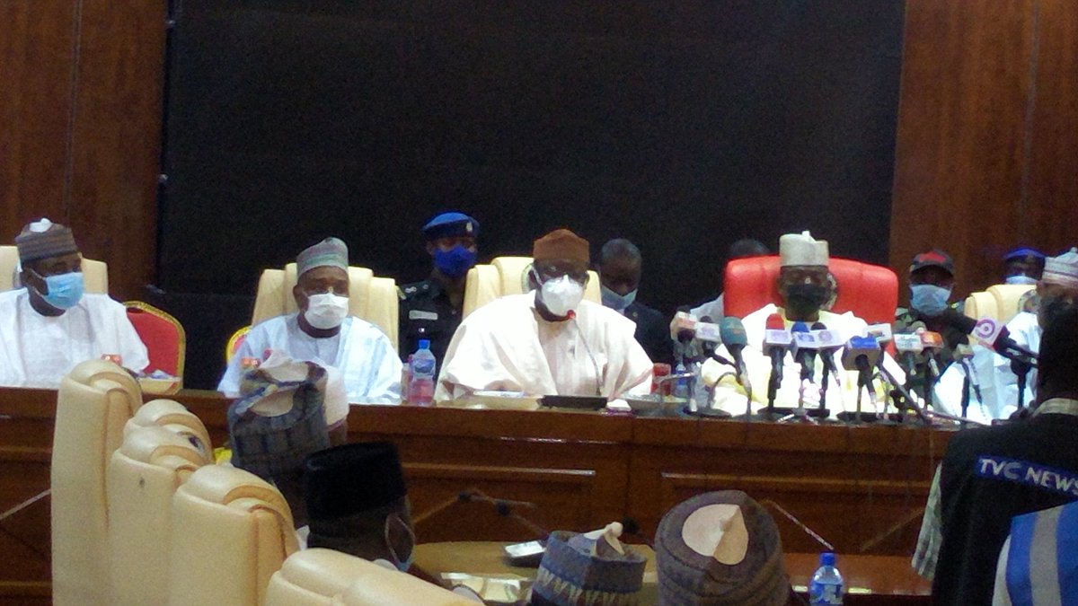 ibg_ibrahim's tweet photo. Nigerian Governors Forum Chairman,Dr Kayode Fayemi paid condolence visit to ZSG over the abduction of 279 school girls and also to congratulate Gov @Bellomatawalle1 over their successful release. Among his entourage were governor of Kebbi State and Deputy Governor of Sokoto State https://t.co/jPDRv073jf