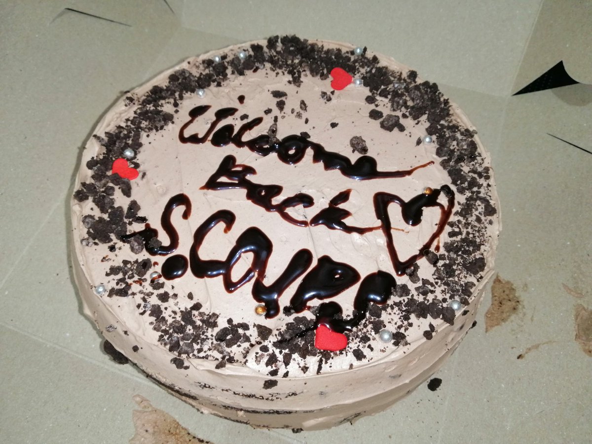 miru_ru17's tweet photo. Aww no GoSe today but it's #WelcomeBackSCOUPS anniv! I remember silently crying on my desk *still at work that time* while sneakily watching Cheol's live. 😅
And still not yet done with DK best boy birthday celebration! @caratreatscafe never failed to spoil and surprise us, TYSM! https://t.co/rwv432gIkt