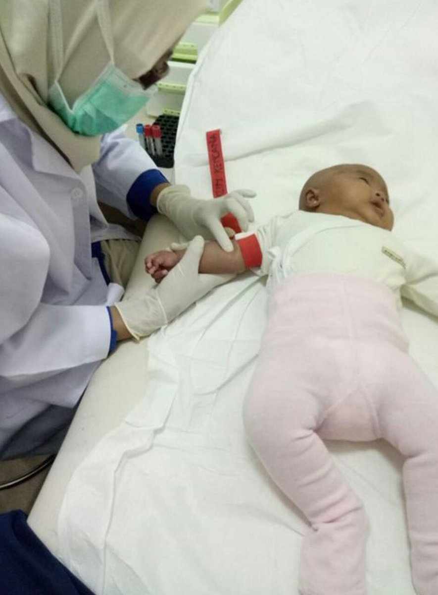 ✨TWITTER PLEASE DO YOUR MAGIC✨

Bismillahirrahmanirrahim, aku percaya orang twitter baik banget, tolong banget bantu anak kenalan aku yang saat ini lagi butuh banget bantuan dari temen-temen semua😭😭

Please bantu rt 🙏