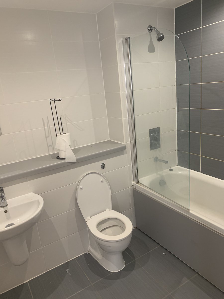 Space Estate Agents tweet media