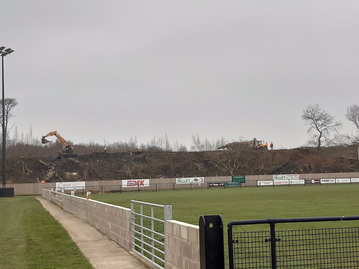 Harworth Colliery FC 🍊⚫️ tweet media