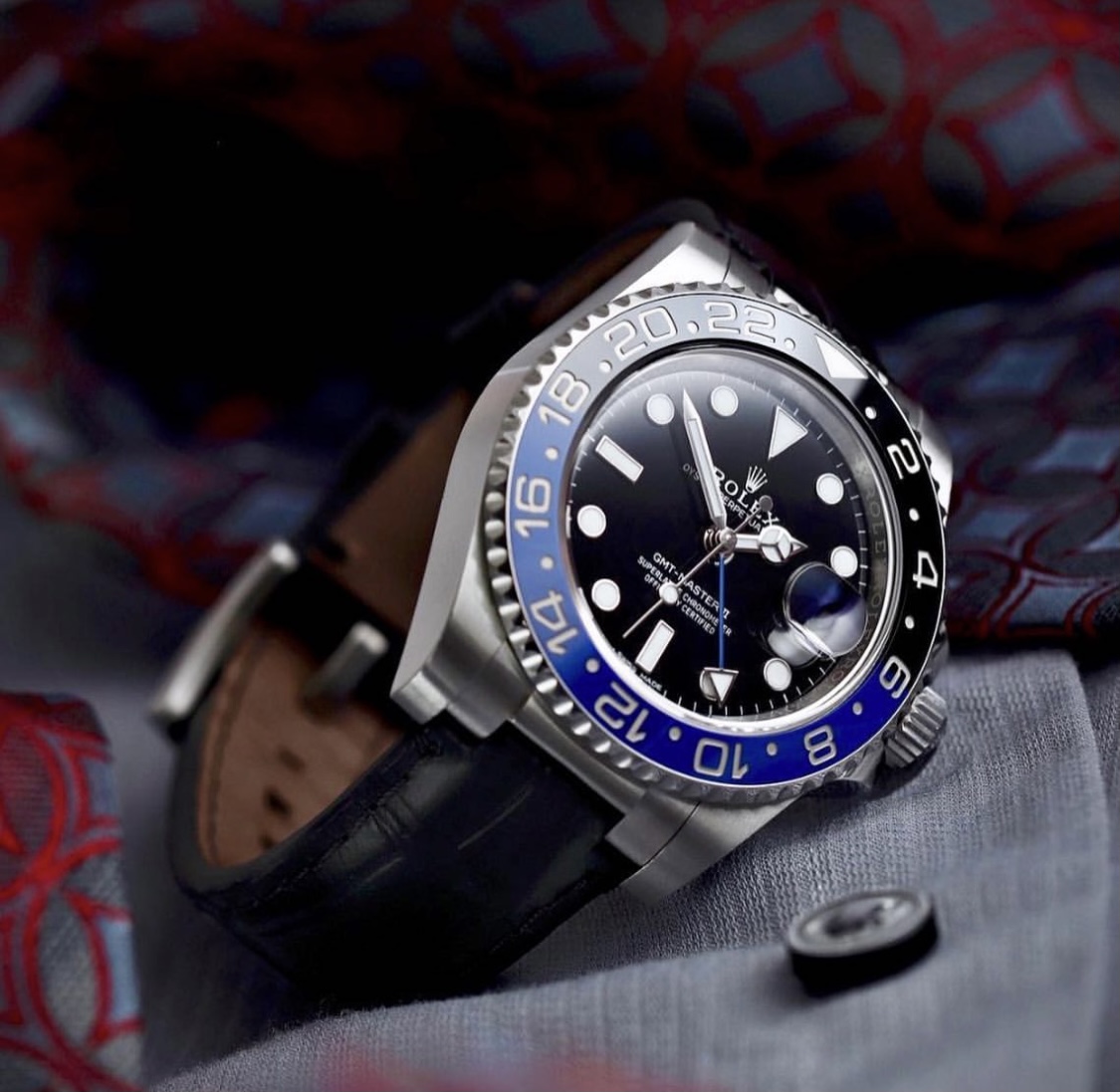 Everest Horology Products on Twitter: "What do you think of the Rolex GMT Master II Batman on our Steel End Link Leather 🦇 📸: @hmatterscommunity our Everest dealer in the