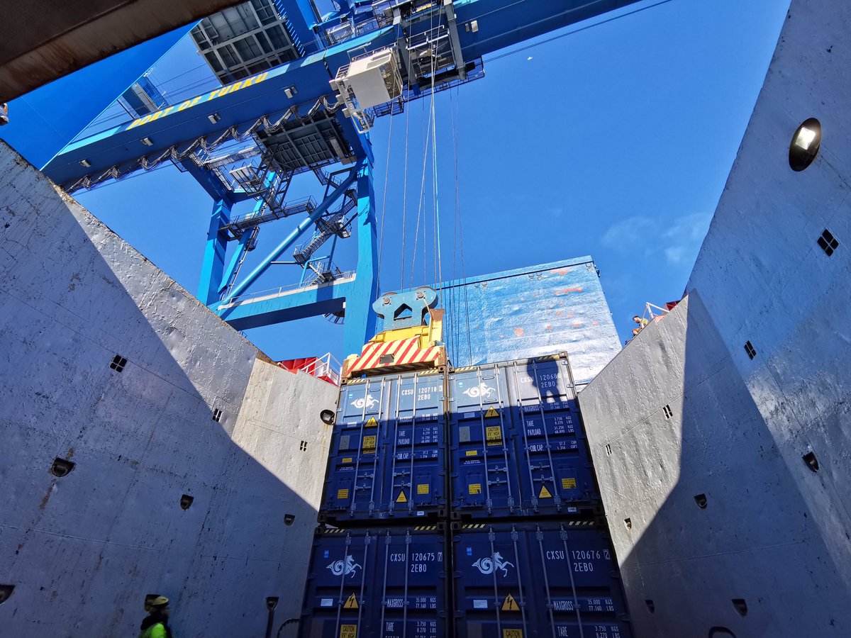 timo_rahkonen's tweet photo. #turkusteve #balticamelie #balticline #portofturku https://t.co/anhwULwV2P