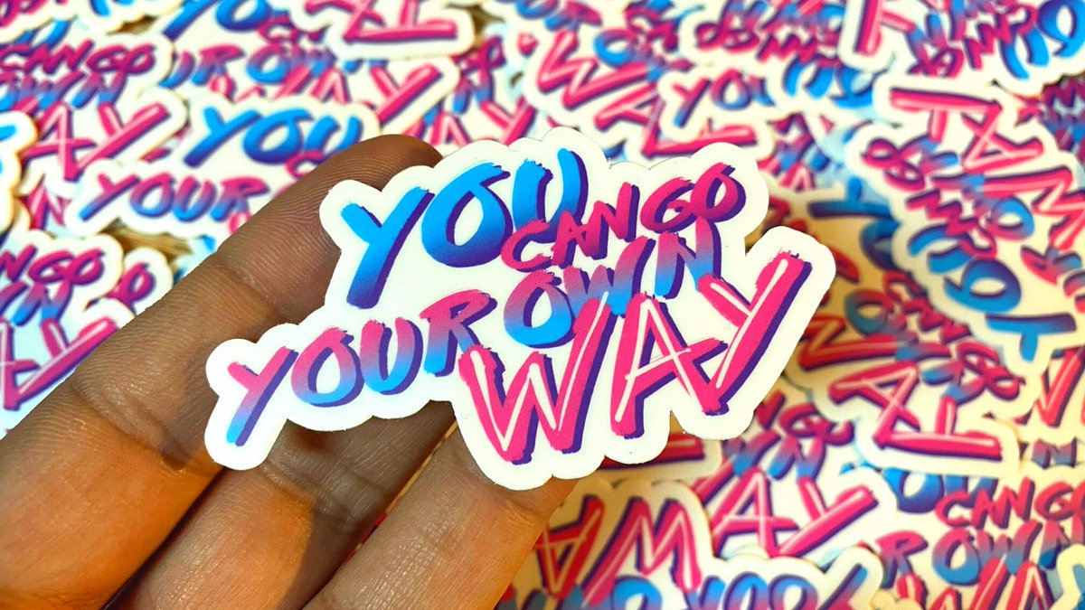 Hey! DON'T READ THE COMMENTS is on sale across eBook platforms! $2.99!

Kindle: amzn.to/3kEQFwu
Nook: bit.ly/306WVDE
Kobo: bit.ly/3b9nvm7
Apple: apple.co/3uQ9LVb

Picking it up? DM me, they're open! I'll mail you a You Can Go Your Own Way sticker!