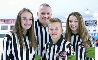 heo_officiating's tweet photo. Today, we take the necessary steps to end abuse against our officials and keep the game alive. #HEO #respectofficials #greenarmbands https://t.co/HbRNcXWvoG