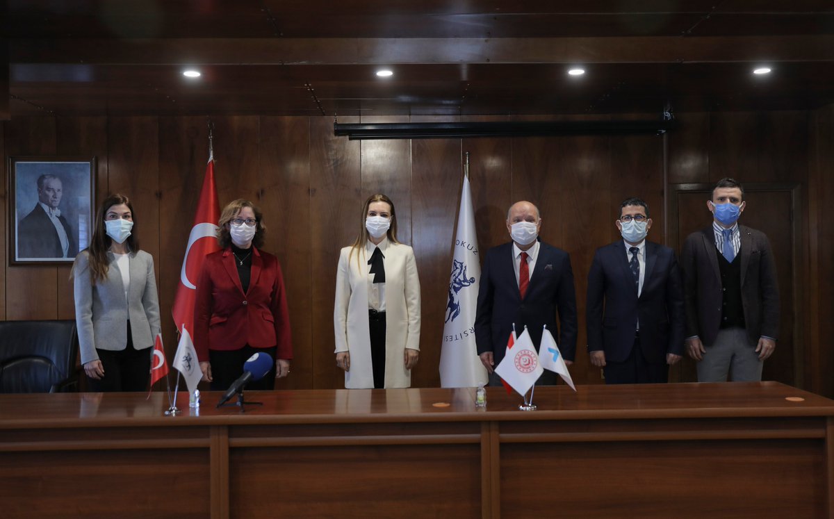 DOKUZ EYLÜL ÜNİVERSİTESİ İLE İŞKUR KAMPÜS’TE PROTOKOLÜNÜ İMZALADIK. 

DEÜ Rektörü Prof.Dr.Nükhet HOTAR`ın katılımı ile gerçekleşen etkinlikte, Protokolü İl Müdürümüz Kadri KABAK ve DEÜ Rektör Yardımcısı Prof.Dr.Uğur MALAYOĞLU imzaladı. +