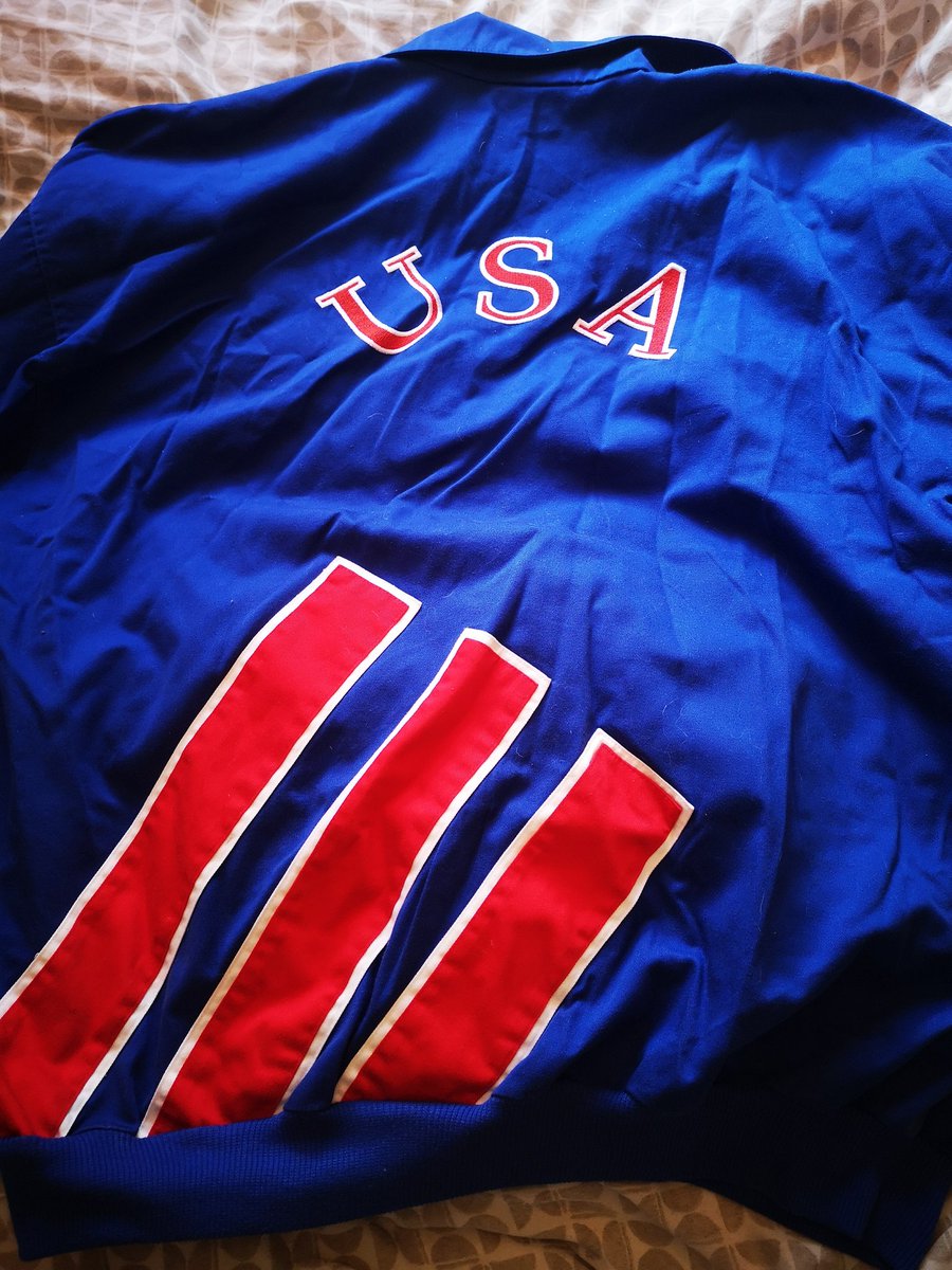 JaxonsJerseys's tweet photo. Oh what a day off this is so far, thank you to @StatesideShirts for this vintage 90's tracksuit top, #USA #adidas https://t.co/3iUsozK3ep