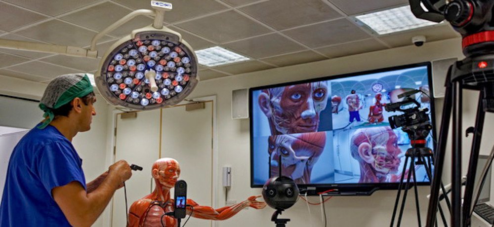 How technology is advancing in a positive way.
The anatomy team at Brighton and Sussex Medical School (BSMS) has been awarded a grant to create and deliver surgical training using a range of means, including live streaming &amp; VR 

med-technews.com/news/ai-and-vr…
#VR #technology #medical