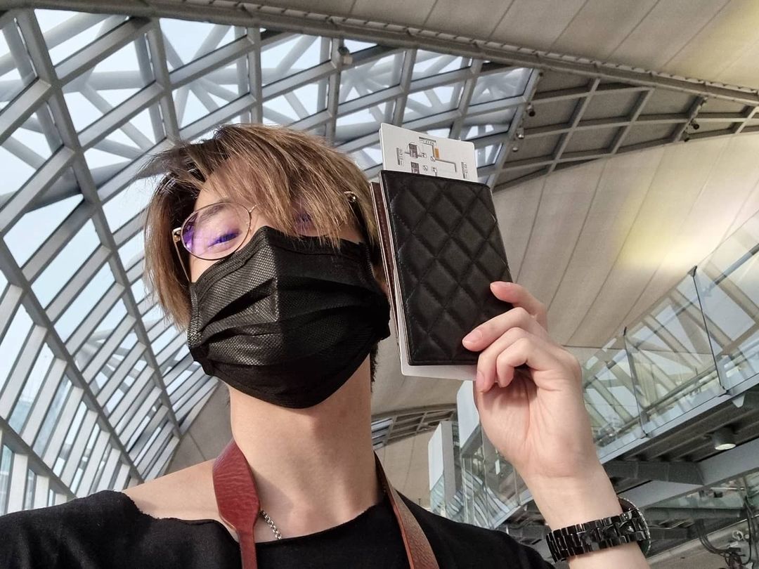 มาให้กำลังใจพี่เจมส์ ผ่าน #FightingJMJ กันดีกว่าา ❤️❤️

ไปสนามบินทิพย์กันน
#JamyJamess
#TRINITY_TNT