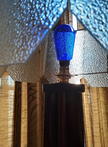 StockportPlaza1's tweet photo. We found this wonderful 1930s light bulb in a ceiling void which.....once cleaned and checked....we discovered IT WORKS!.....The bulb like The Plaza has been sitting patiently for when it can be brought back to life....and we like our lovely find will be shining bright again soon https://t.co/NBoc7O16BX