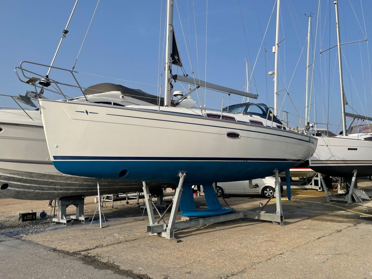 ClipperMarine's tweet photo. New Listing - 2010 Bavaria 34 Cruiser - £64,995 
'Scarlett' is an outstanding example of this very comfortable and popular cruiser. 

https://t.co/NTtccbkUbb 
#bavariayachts #bavaria #bavariacruiser #bavaria34 #bavaria34cruiser #yacht #sailing #sailboat #brokerage #boatforsale https://t.co/dakJPMtmL2