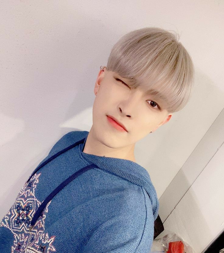 ⠀⠀⠀⠀⠀⠀⠀⠀⠀⠀⠀⠀
⠀ㅤ  🌨 ─ 𝐁ebês! Volteeei! Eu fiquei quase dois meses fora por uns problemas em off mas agora já está tudo melhor! Espero que não tenham esquecido de mim porque eu senti muita saudade de vocês fkdkskskak!

 Me digam, como anda as coisas por aqui?