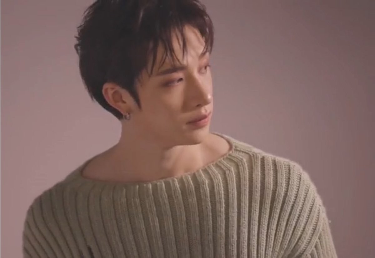 bang chan pics💥 tweet media