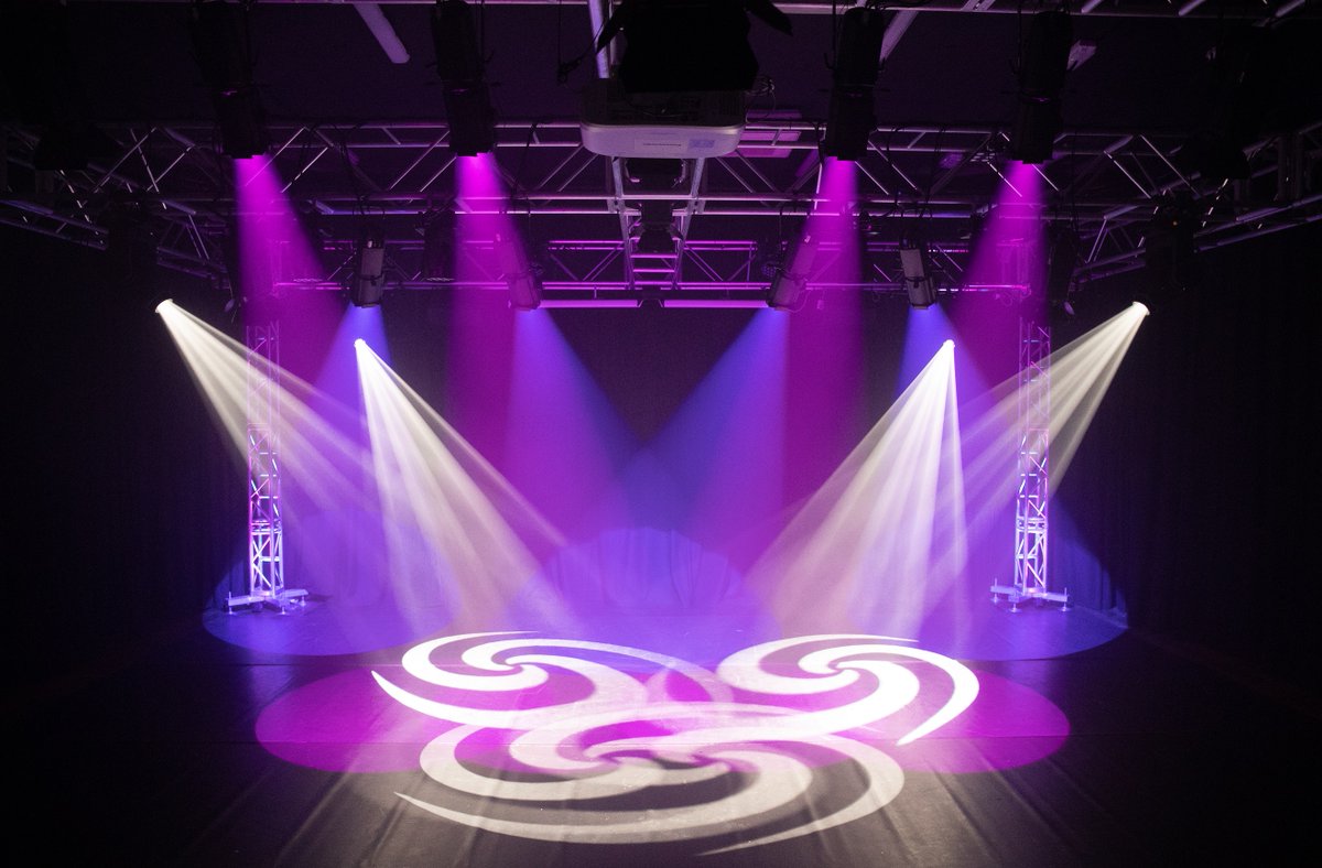 Sterlingeventgp's tweet image. We were thrilled to support the @uochester with their recent LED lighting upgrade. The project included an array of @ChauvetPro fixtures supplied to equip two performance studios. 

Read more here - ow.ly/jBju50DONAN

#lighting #avinstallation #lightingprofs #chauvet