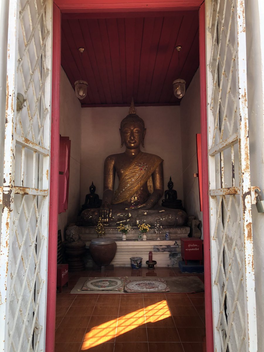 dejdanaisupa's tweet photo. หนึ่งในพุทธคาถาที่ถูกกล่าวถึงมากที่สุดคือ “ทำดีได้ดี ทำชั่วได้ชั่ว” ความนี้มาจาก  สังยุตตนิกาย สคาถวรรค มีคาถาเต็มๆ ว่า “ยาทิสํ วปเต พีชํ ตาทิสํ ลภเต ผลํ. กลฺยาณการี กลฺยาณํ ปาปการี จ ปาปกํ” หมายถึง หว่านพืชเช่นใดได้ผลเช่นนั้น ทำดีได้ดีทำชั่วได้ชั่ว https://t.co/BnRAowzx8c