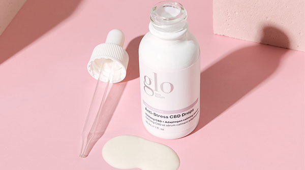 Complexion zen in a bottle

Anti-Stress CBD Drops calm, soothe, reduce redness and inflammation with 1000mg full spectrum CBD for skin zen
Apply 4-6 drops directly to your face after cleansing and toning twice daily or mix with other serums and moisturisers for a calming boost